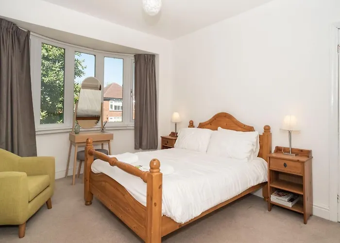 36 Westminster Road Bright & Spacious 2-bed In With Garden Pass The Keys Semesterbostad *