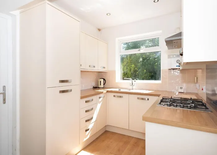 36 Westminster Road Bright & Spacious 2-bed In With Garden Pass The Keys York